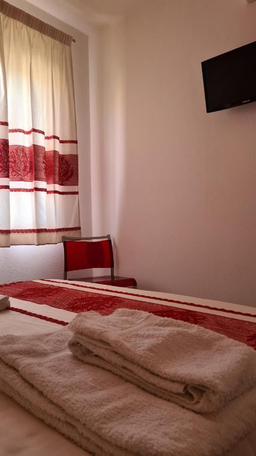Red & Blue Rooms Olbia Exterior foto